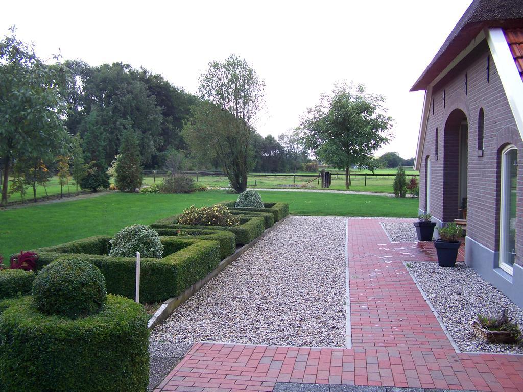Klein Arkelsteijn Bed and Breakfast Bathmen Exteriör bild
